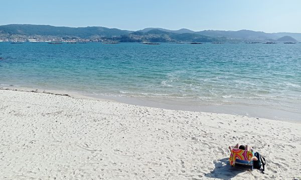 8_Praia-da-Area-da-Barca